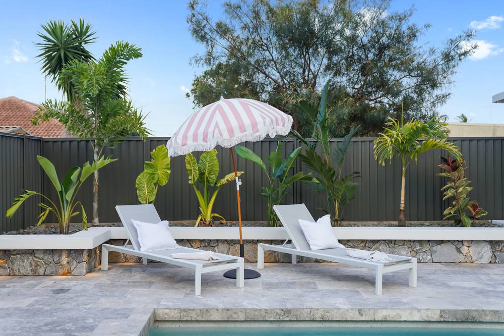 9 Kurrajong Court, PALM BEACH, QLD 4221