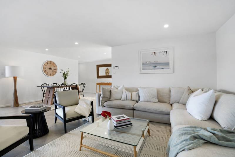 9 Kurrajong Court, PALM BEACH, QLD 4221