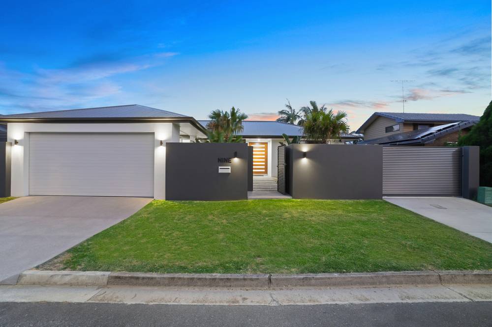 9 Kurrajong Court, PALM BEACH, QLD 4221