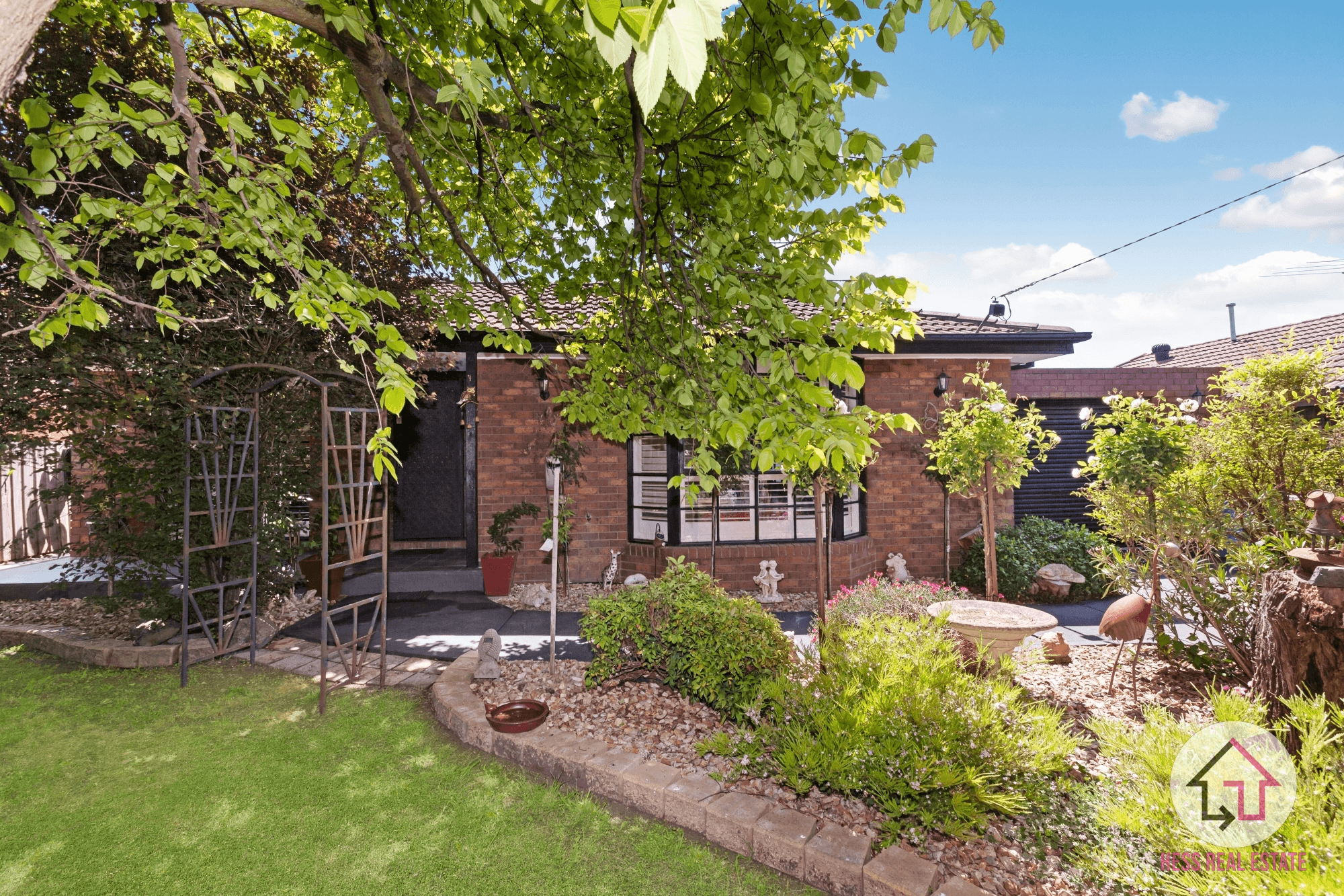 1 Cleve Court, WALLAN, VIC 3756