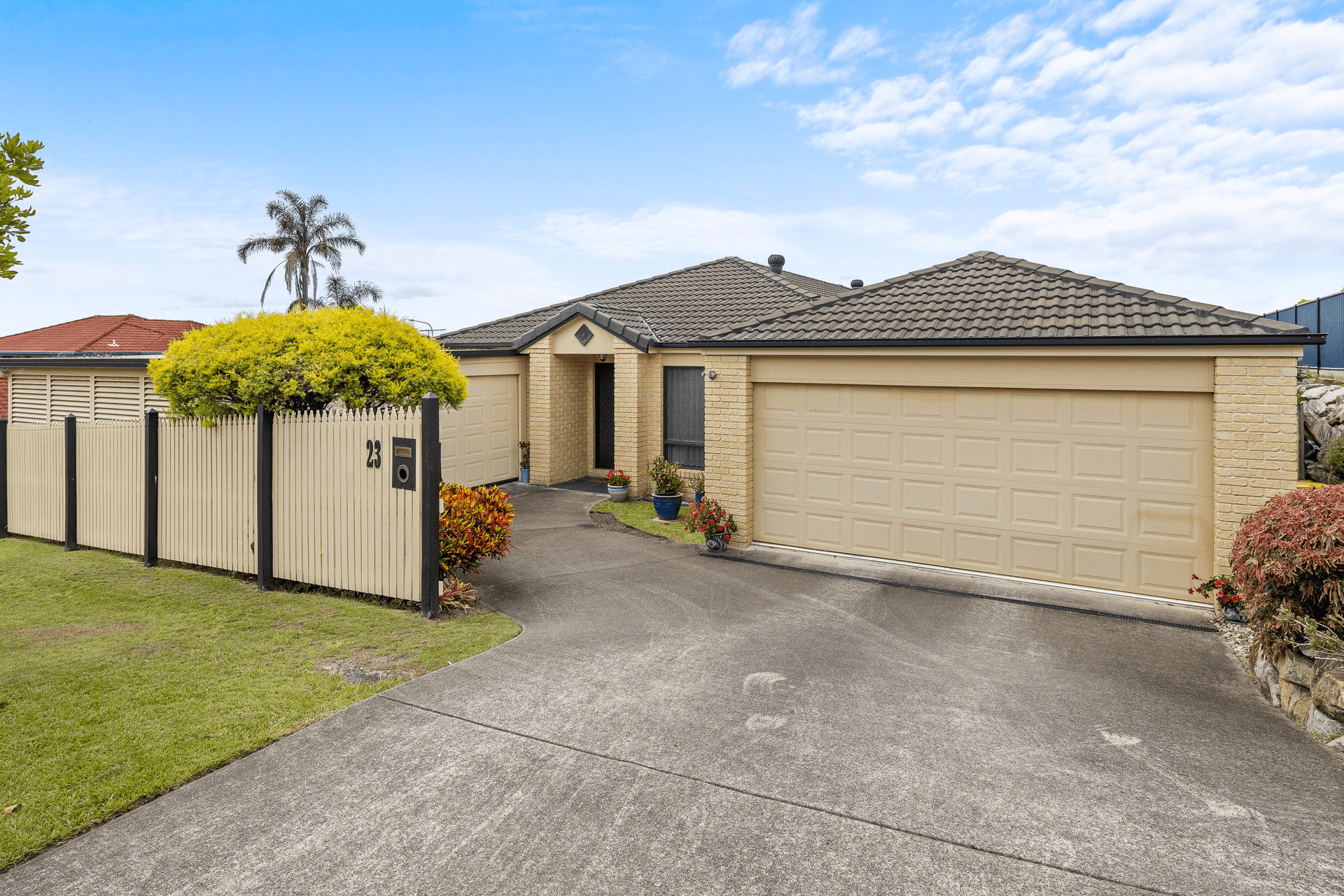 23 Yarraman Street, Arana Hills, QLD 4054