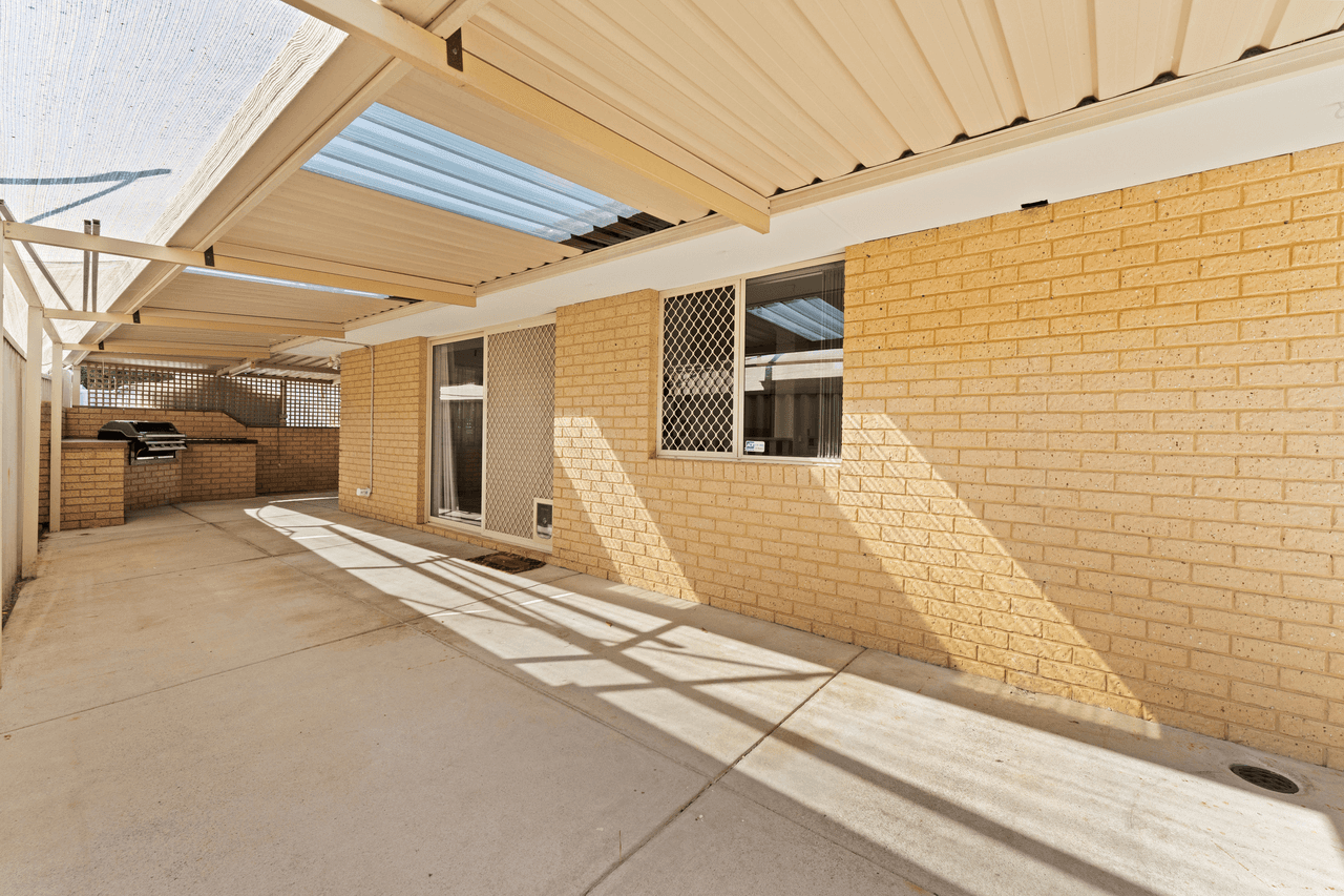 3 Juania Place, WARNBRO, WA 6169