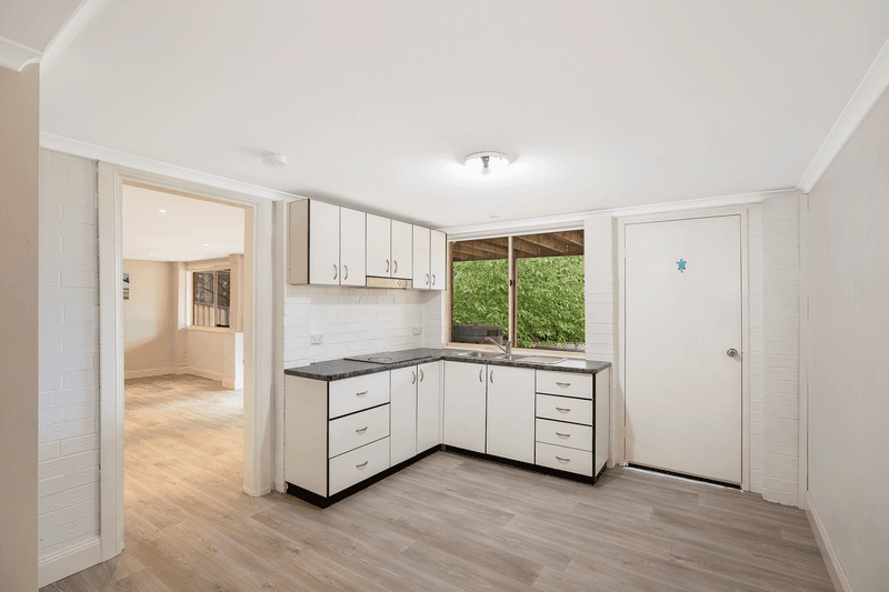 3 Dunrossil Avenue, Watanobbi, NSW 2259