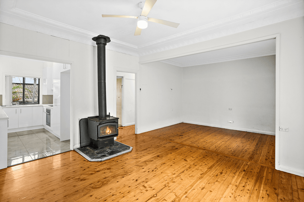 19 Grasmere Street, Mount Saint Thomas, NSW 2500