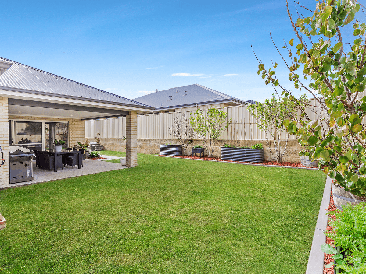 31 Dalwallinu Tce, DAWESVILLE, WA 6211