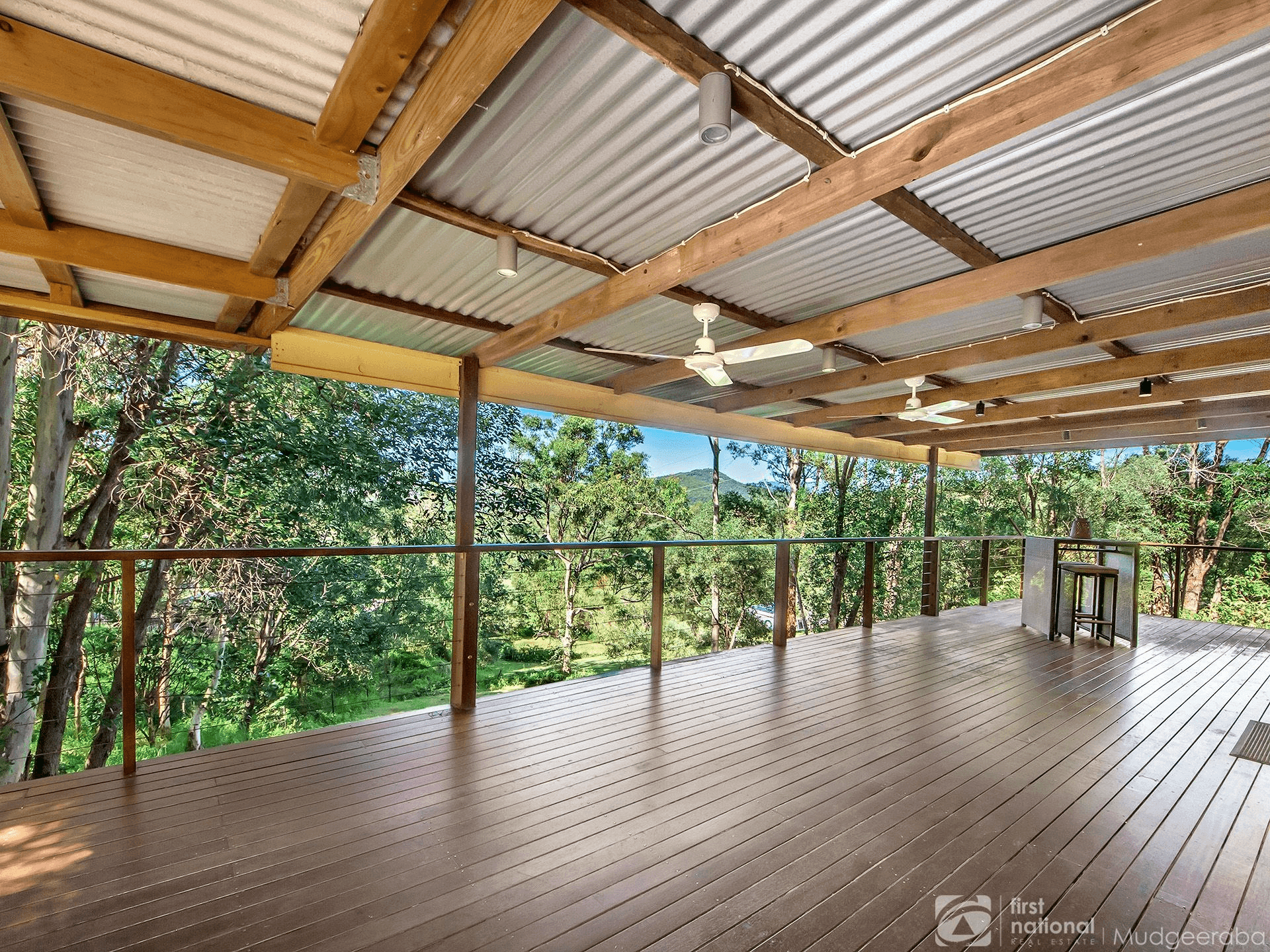 12 Cromwell Court, Tallai, QLD 4213