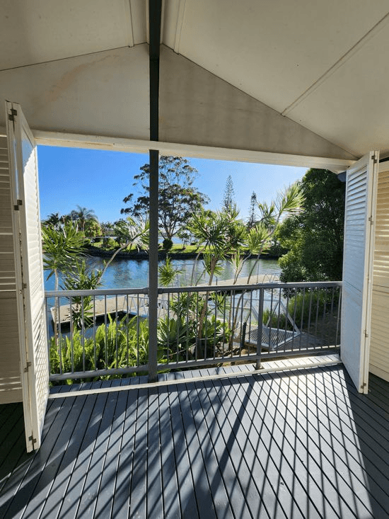 8MV 37 Chinderah Bay Drive, CHINDERAH, NSW 2487