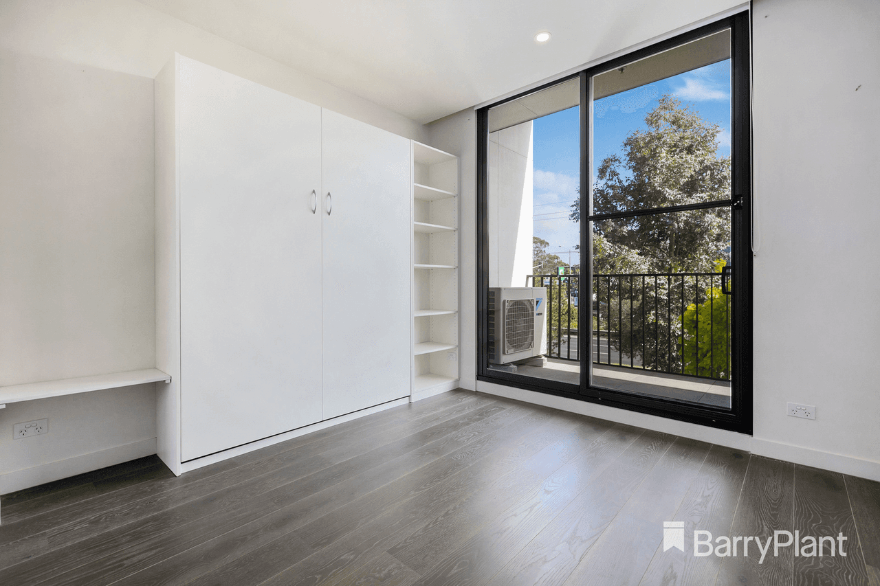 212/1 Charlnet Drive, Vermont South, VIC 3133