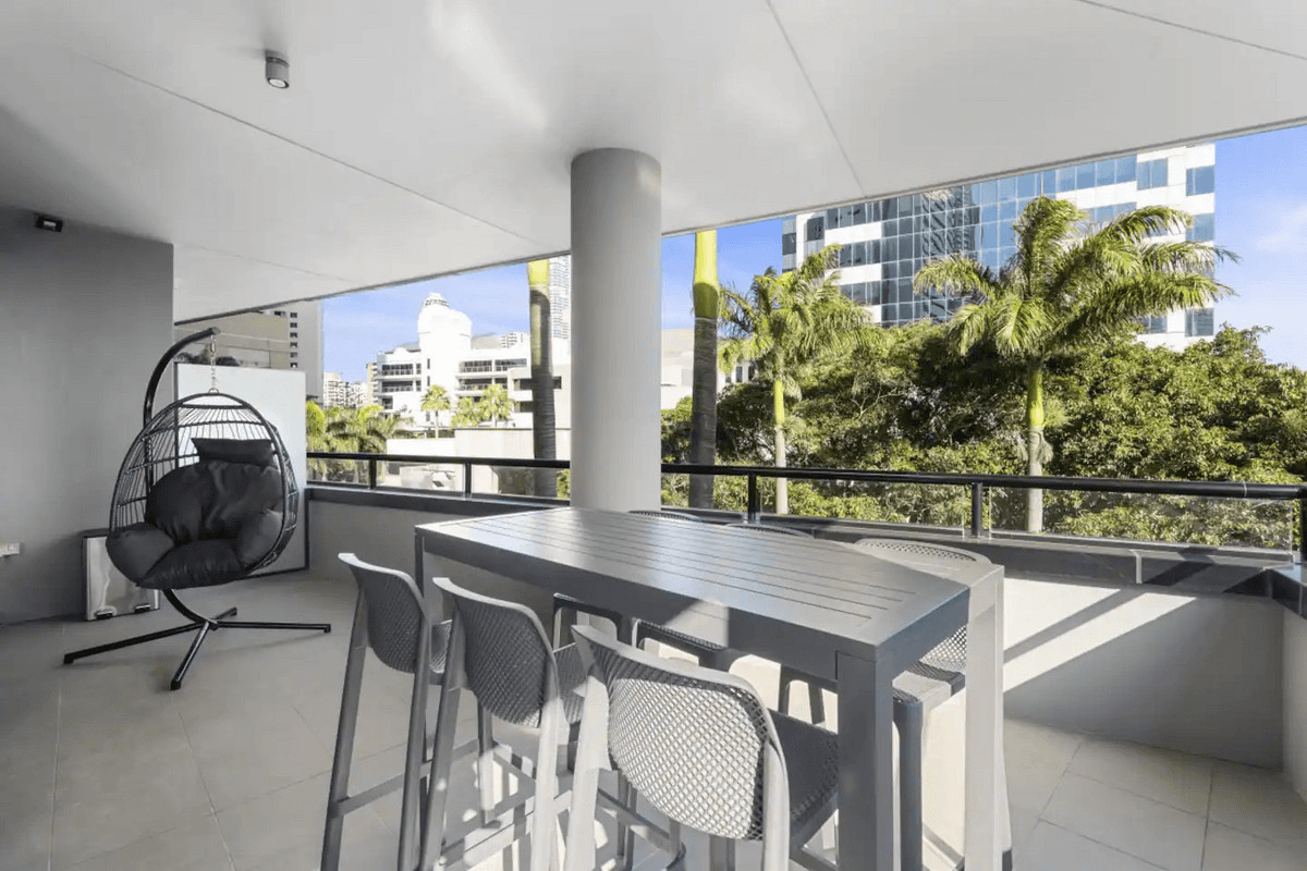 1033/9 Ferny Avenue, Surfers Paradise, QLD 4217