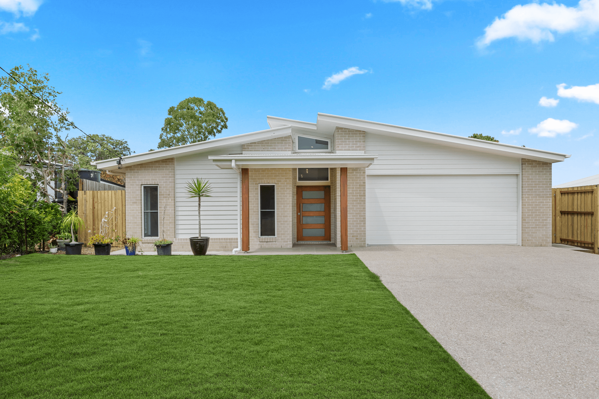 20 Brighton St, Point Vernon, QLD 4655