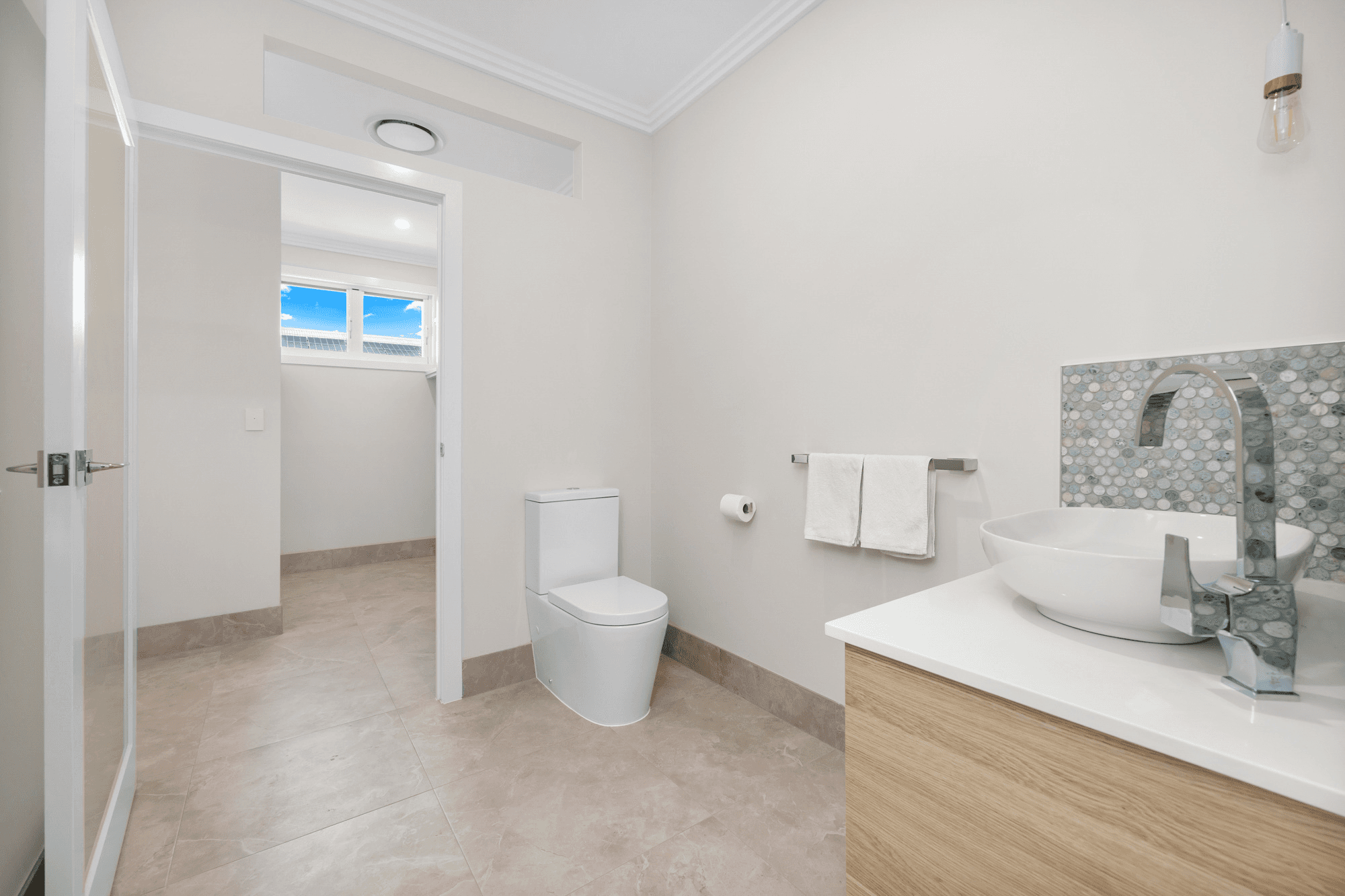 20 Brighton St, Point Vernon, QLD 4655