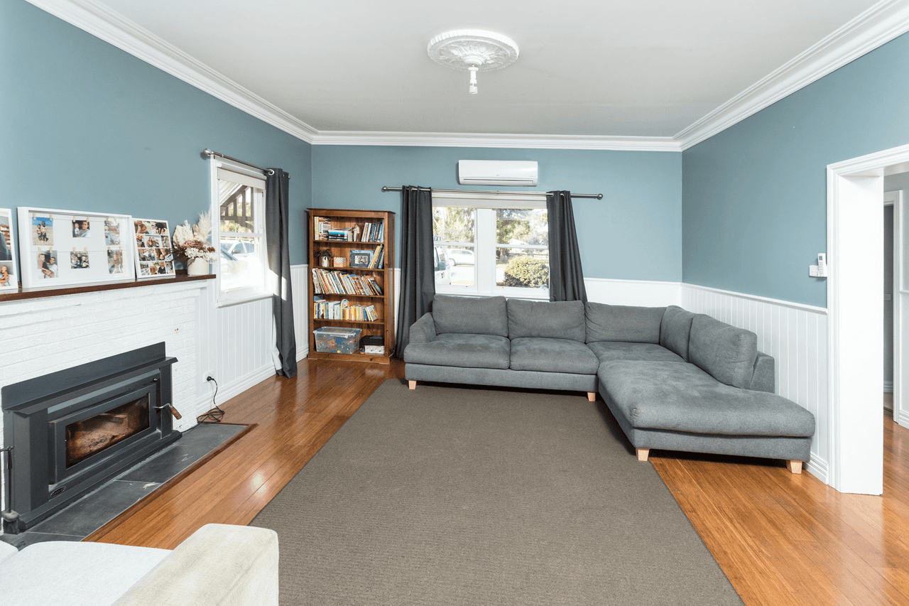 402 Dhurringile Road, TATURA, VIC 3616