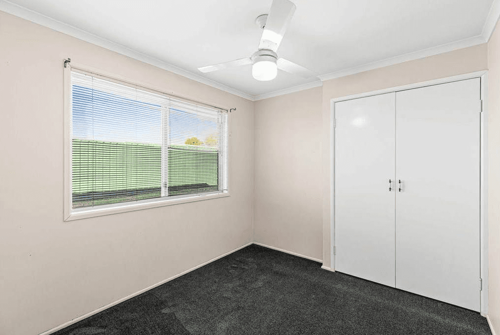 2 Albion Street, KEARNEYS SPRING, QLD 4350