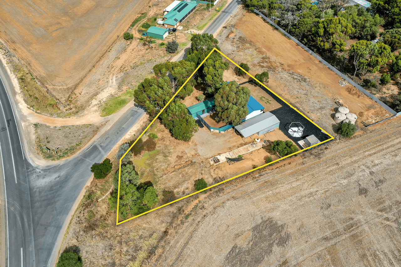 1663 Germantown Road, REDBANKS, SA 5502