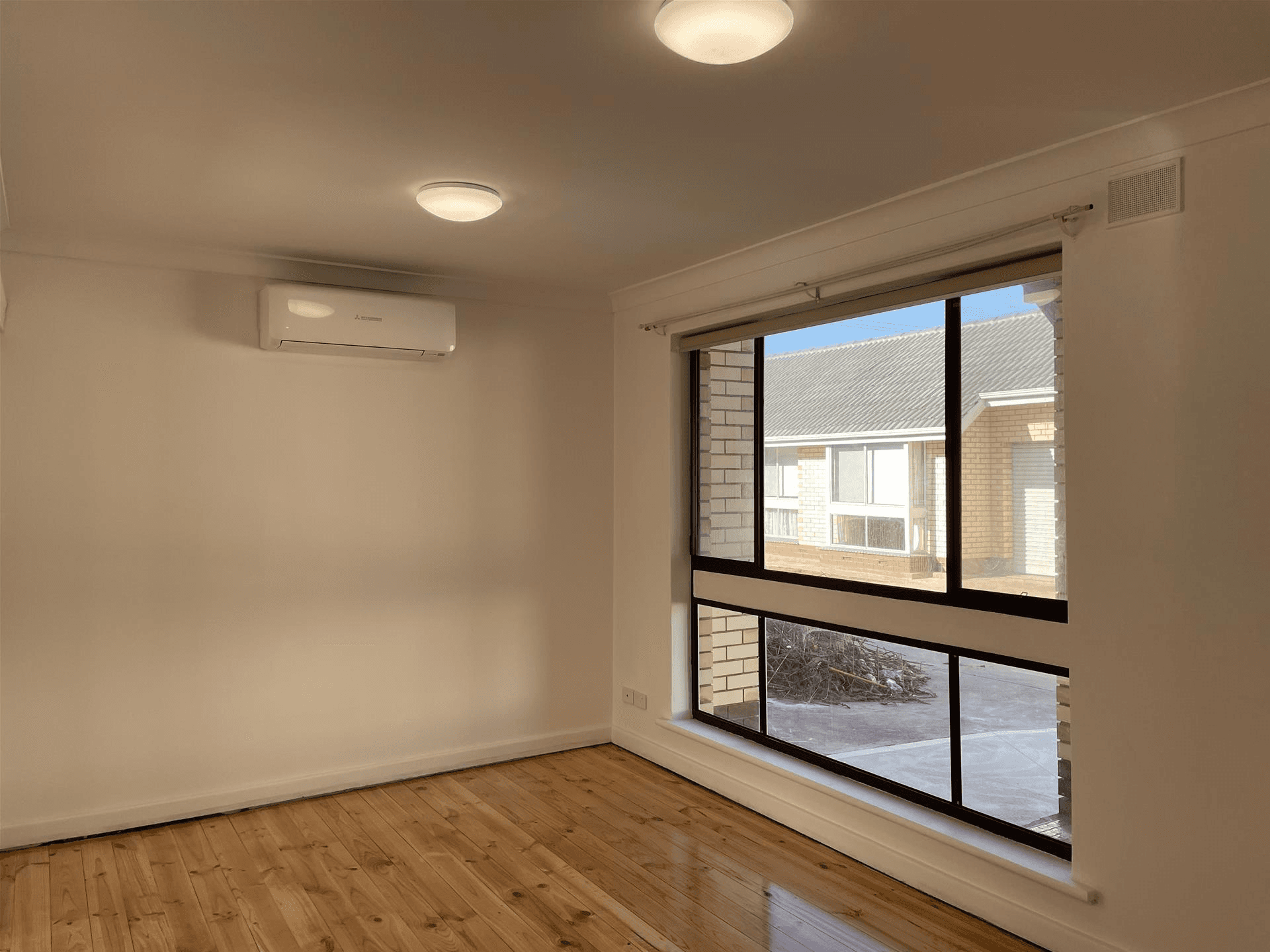 2/11 Military Road, Semaphore South, SA 5019