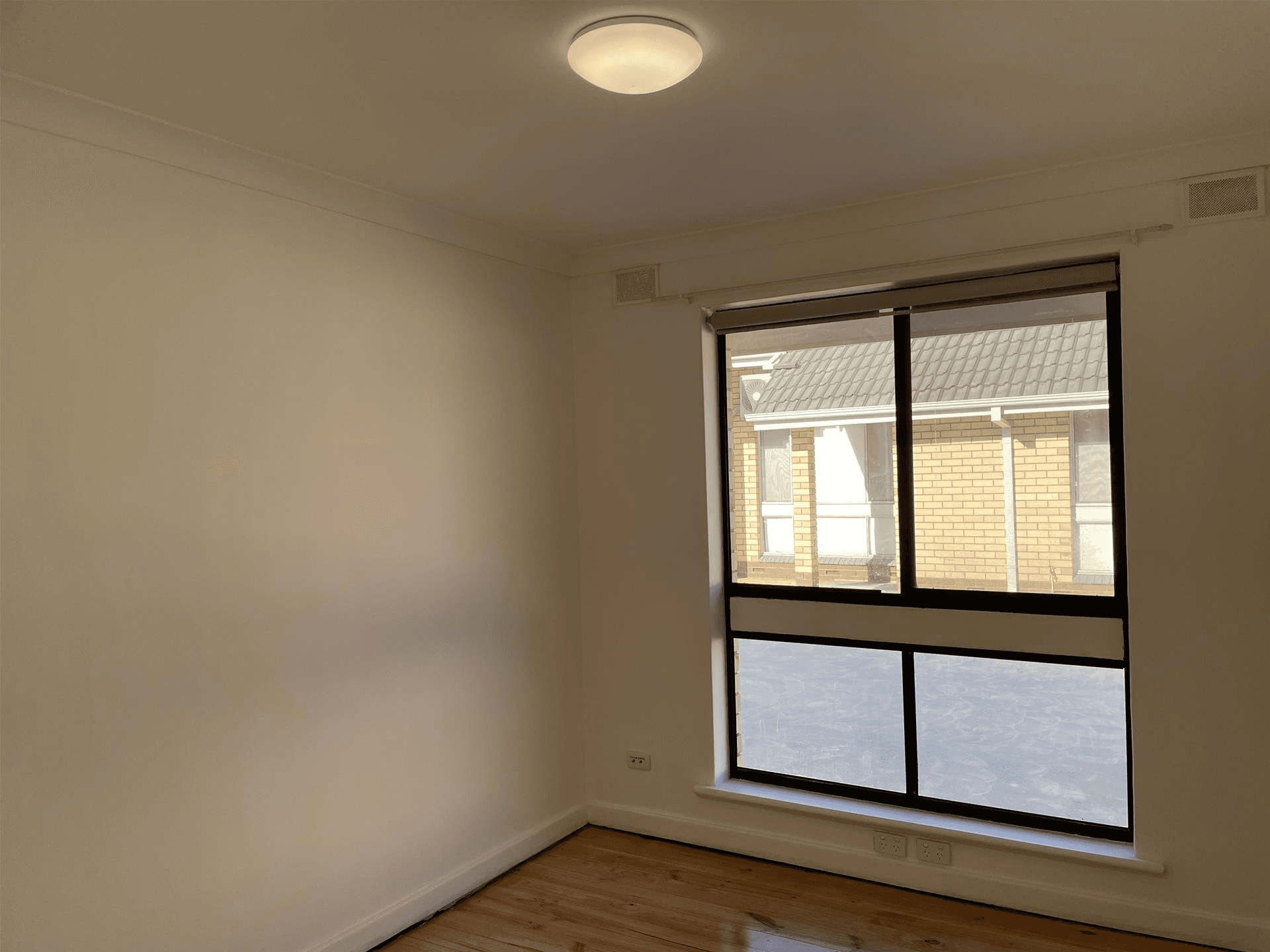 2/11 Military Road, Semaphore South, SA 5019