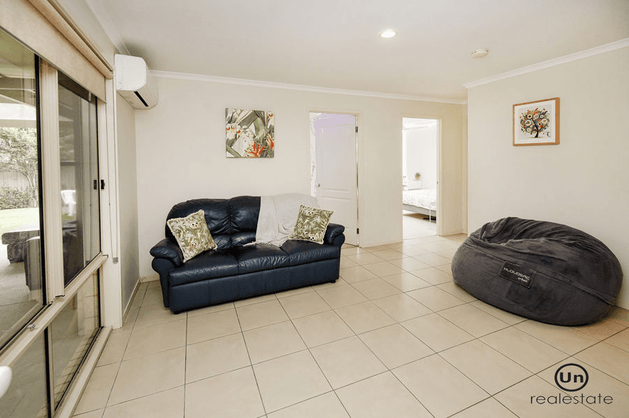 2 Paddymelon Circuit, BONVILLE, NSW 2450