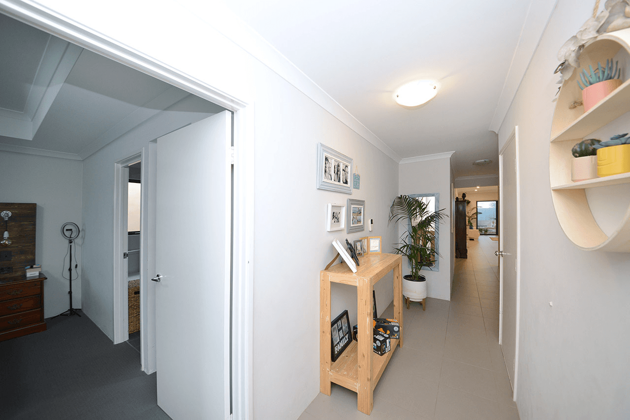 4 Koma Lane, Jindalee, WA 6036