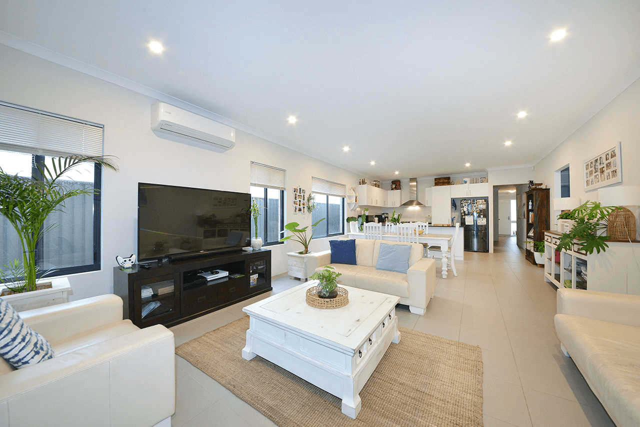 4 Koma Lane, Jindalee, WA 6036