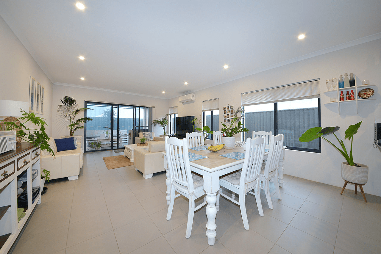 4 Koma Lane, Jindalee, WA 6036