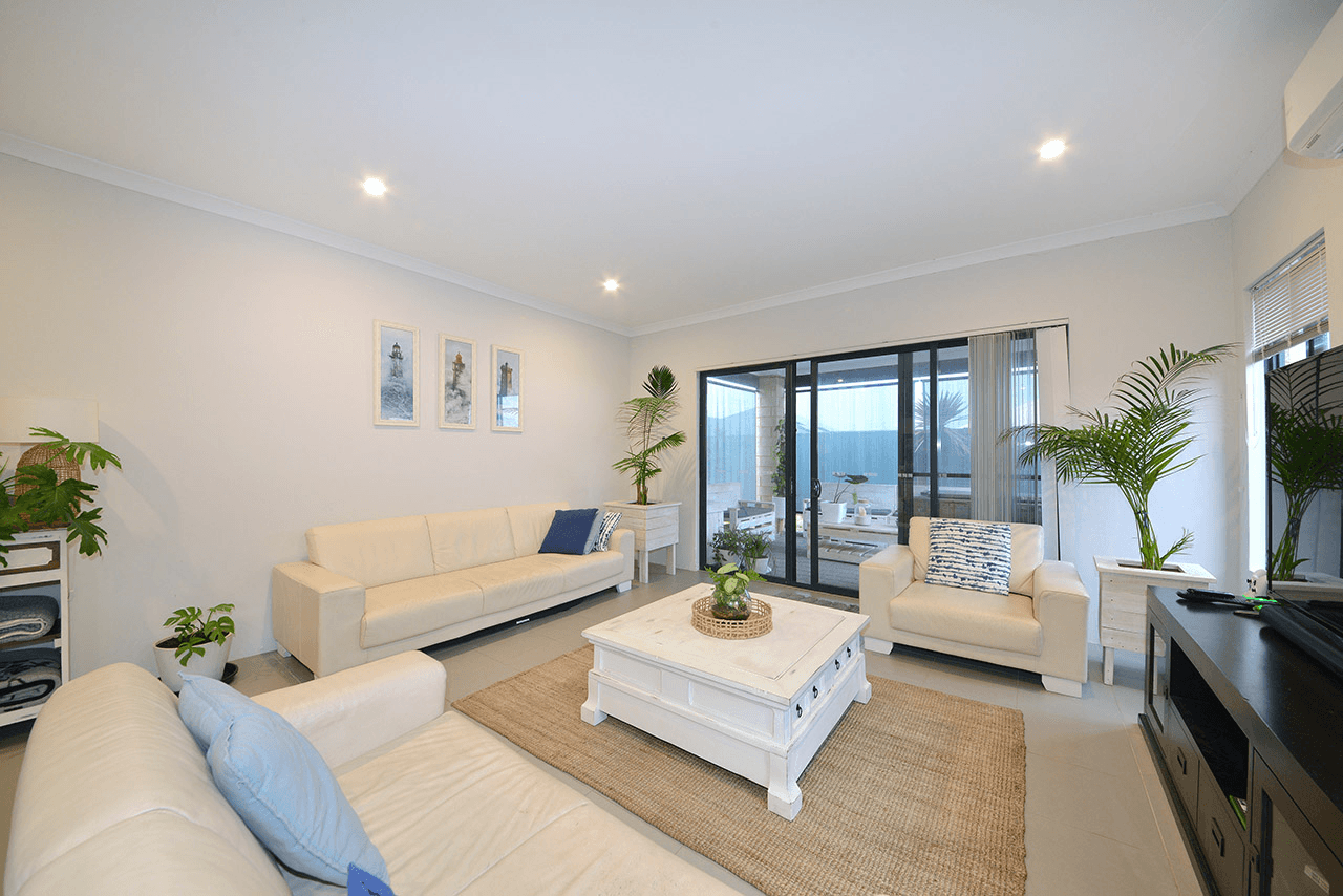 4 Koma Lane, Jindalee, WA 6036