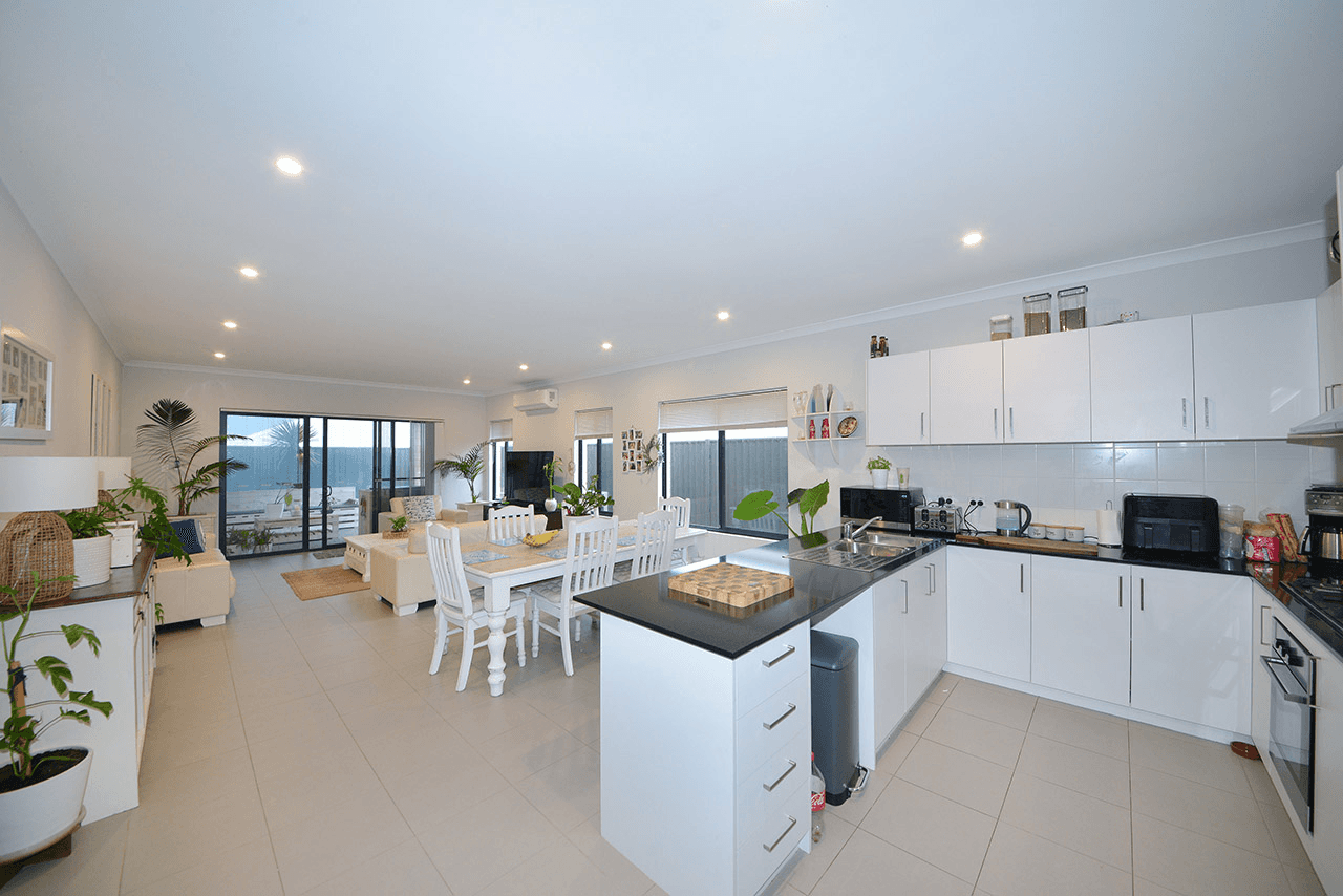 4 Koma Lane, Jindalee, WA 6036