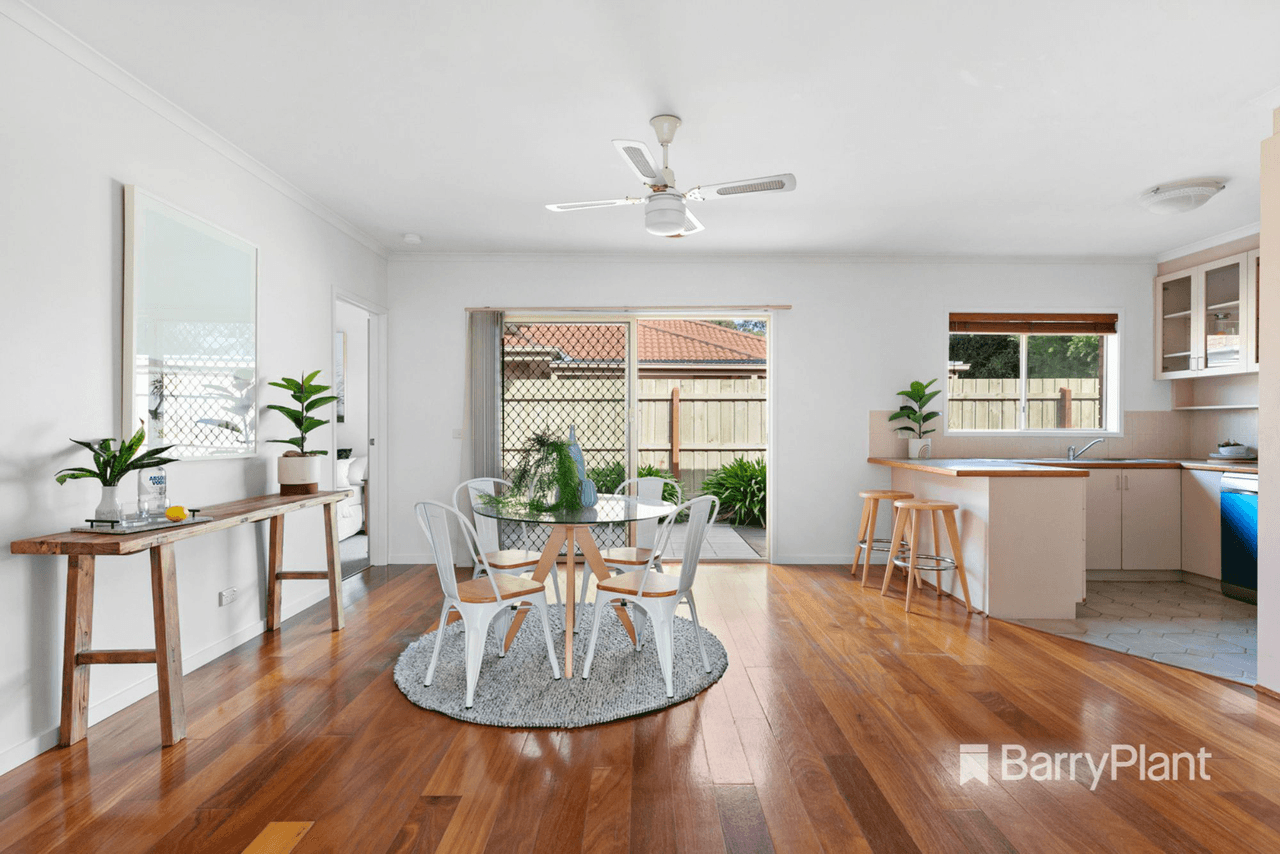 10 Crown Road, Bonbeach, VIC 3196