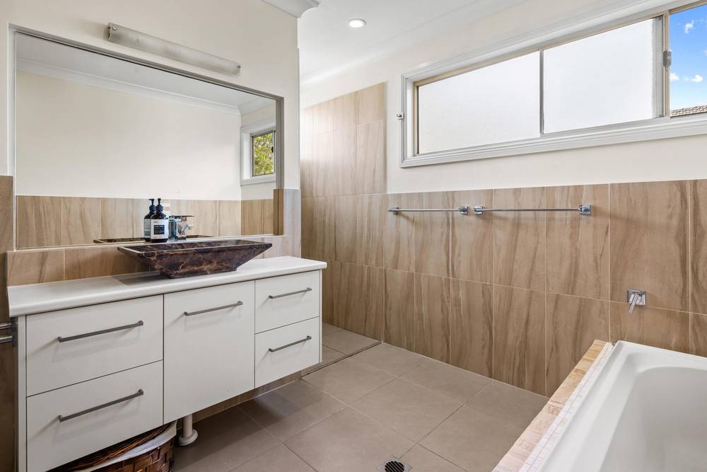22 Main Street, Crescent Head, NSW 2440