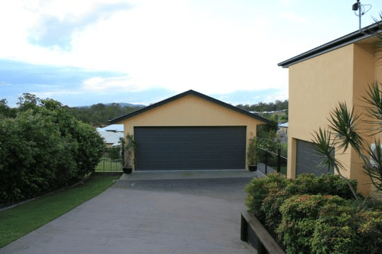 154 Groundwater Road, SOUTHSIDE, QLD 4570