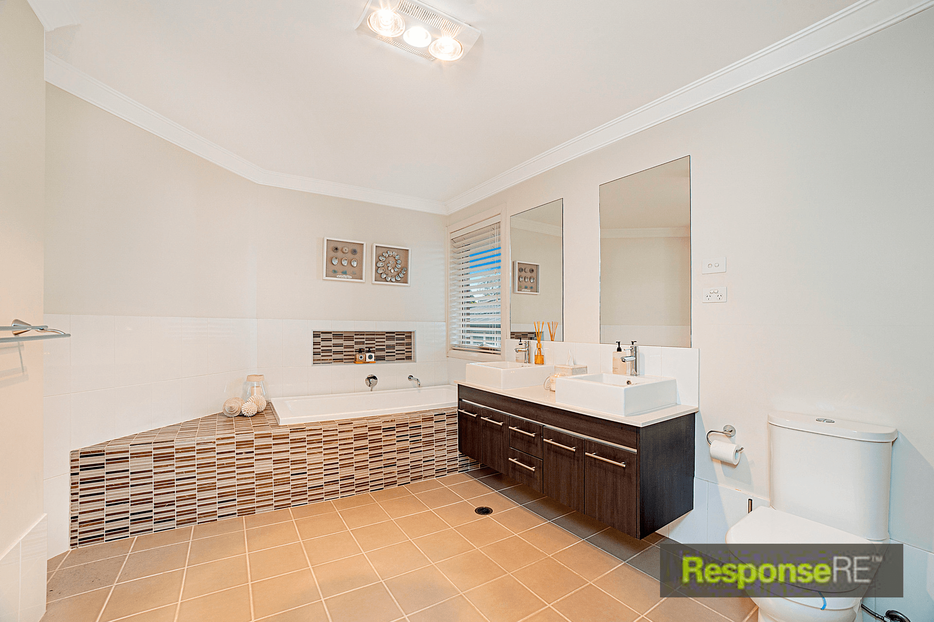 48 Connaught Circuit, Kellyville, NSW 2155