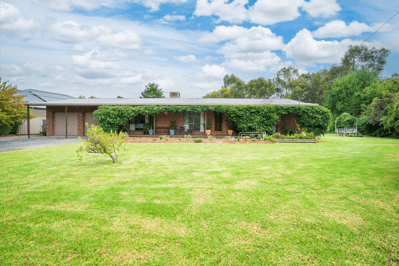 90 Gibson Street, JINDERA, NSW 2642