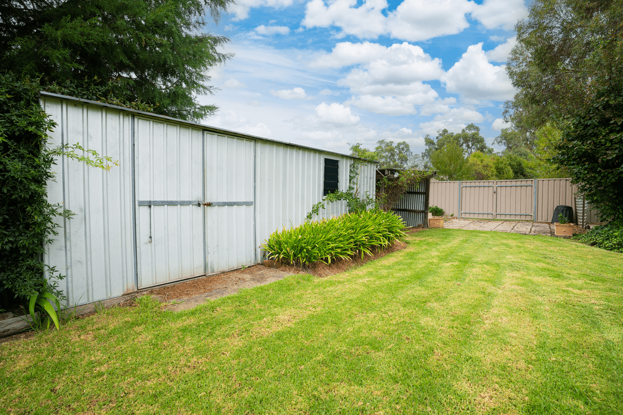 90 Gibson Street, JINDERA, NSW 2642