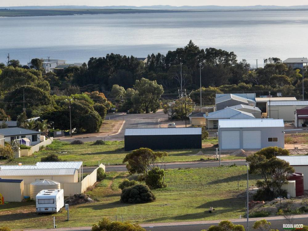 6 Habib Road, PORT NEILL, SA 5604