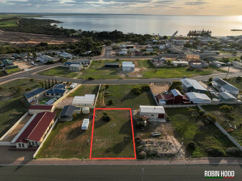 6 Habib Road, PORT NEILL, SA 5604