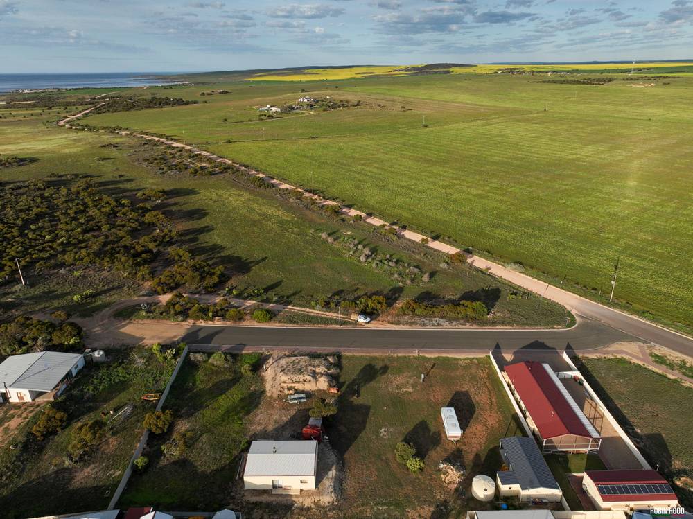 6 Habib Road, PORT NEILL, SA 5604