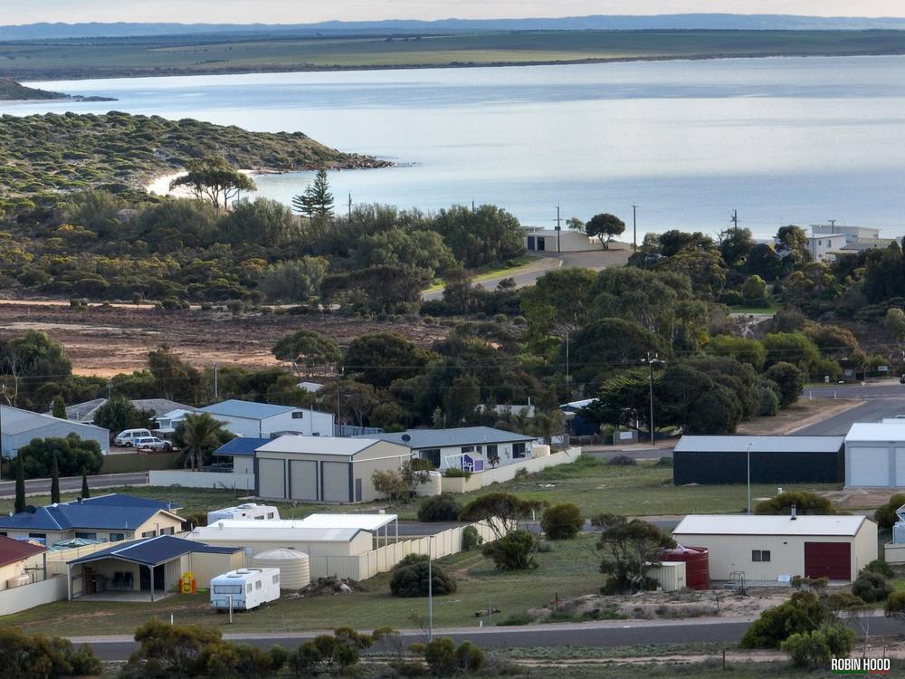 6 Habib Road, PORT NEILL, SA 5604