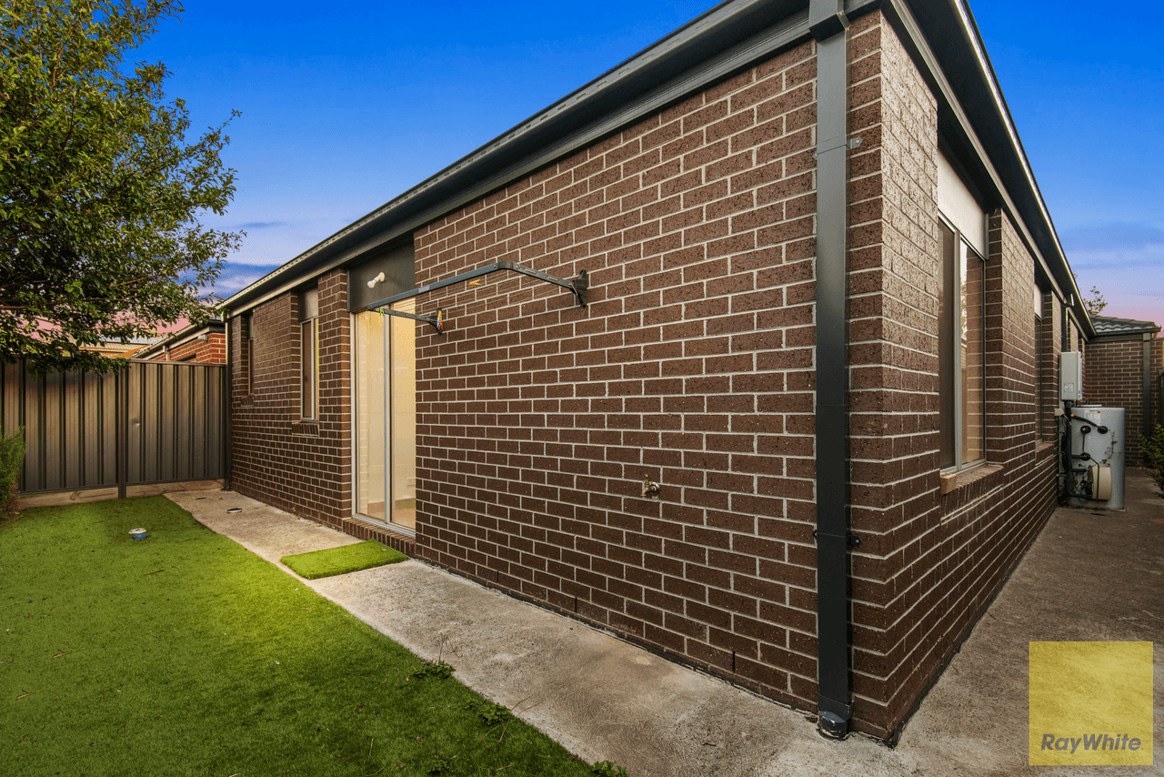 15 Dundee Way, TRUGANINA, VIC 3029