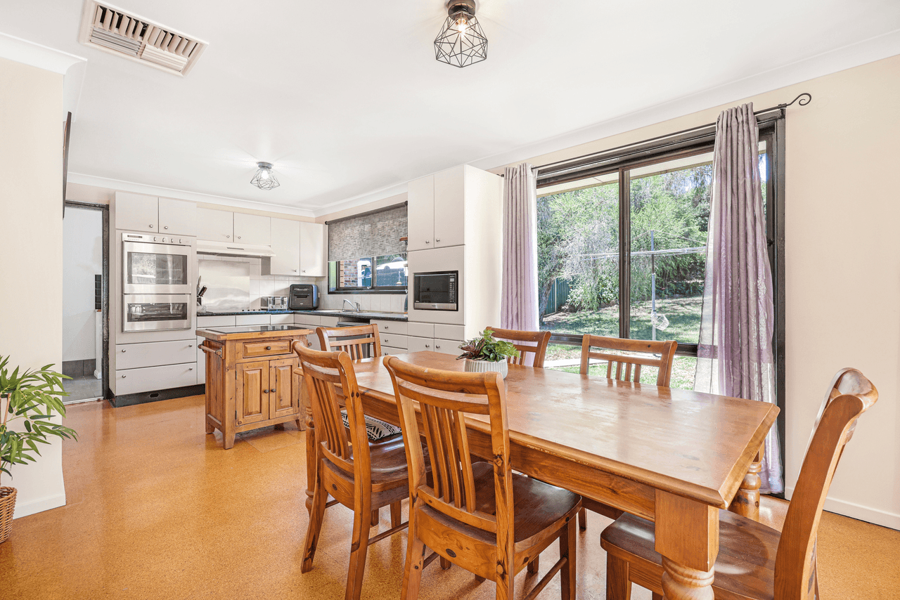 32 Panorama Road, TAMWORTH, NSW 2340