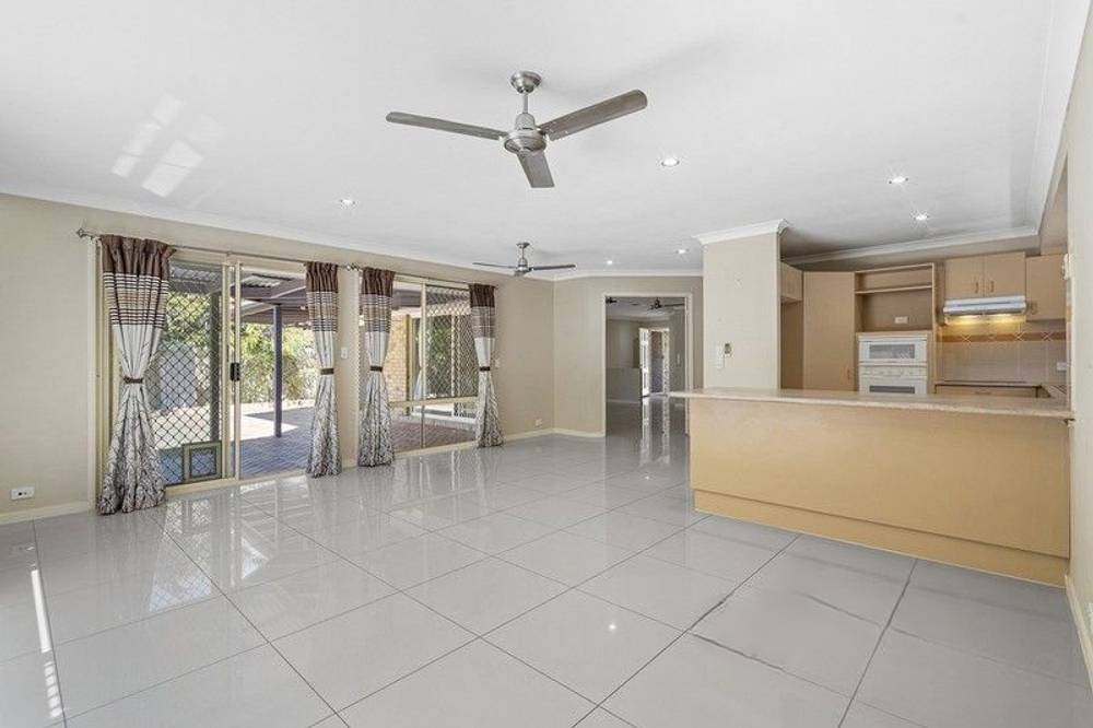 41 Capricorn Drive, PACIFIC PINES, QLD 4211