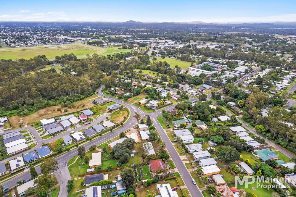70 Barclay Street, BUNDAMBA, QLD 4304