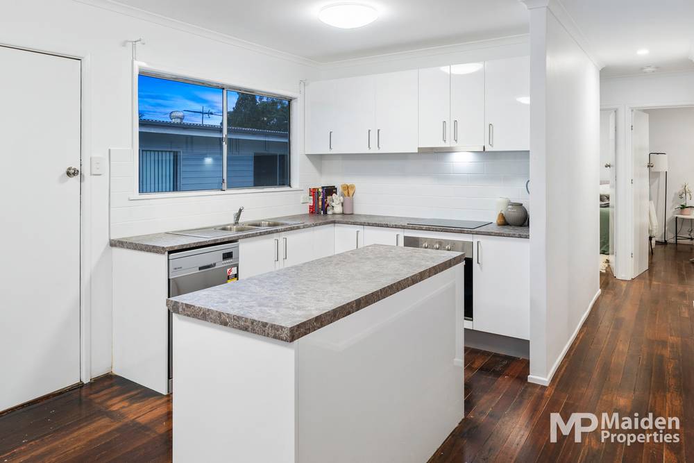 70 Barclay Street, BUNDAMBA, QLD 4304