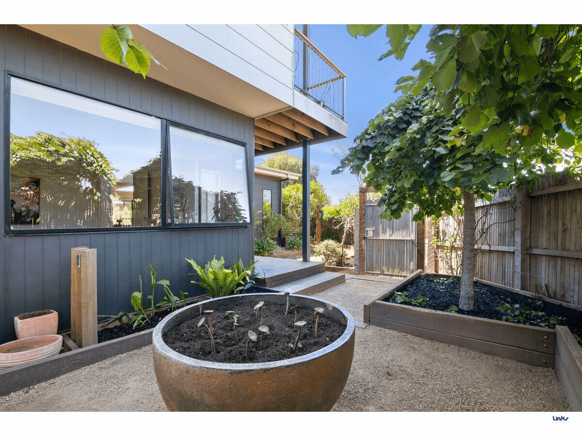 201 Fischer Street, Torquay, VIC 3228