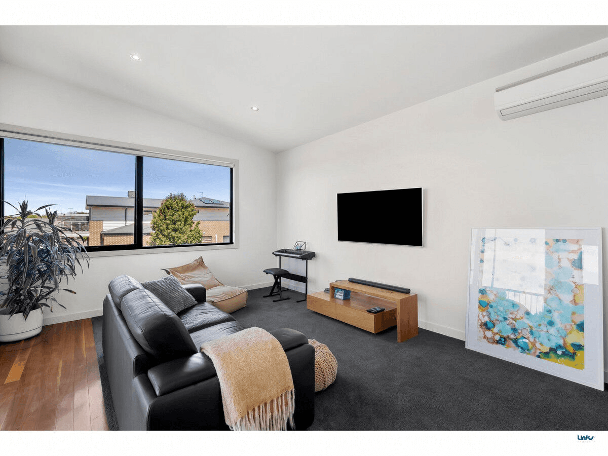201 Fischer Street, Torquay, VIC 3228
