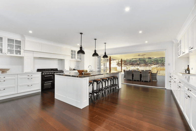 14 Country View Close, Picketts Valley, NSW 2251