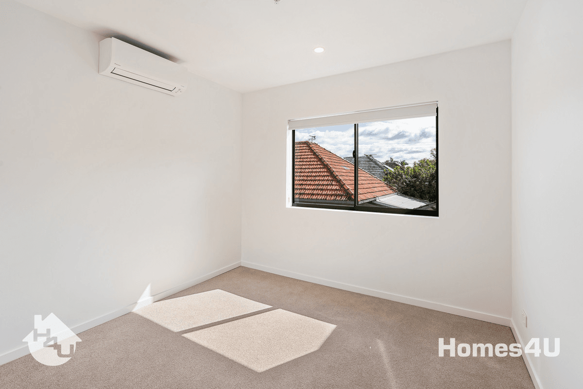 36/10 Rock Street, Scarborough, QLD 4020