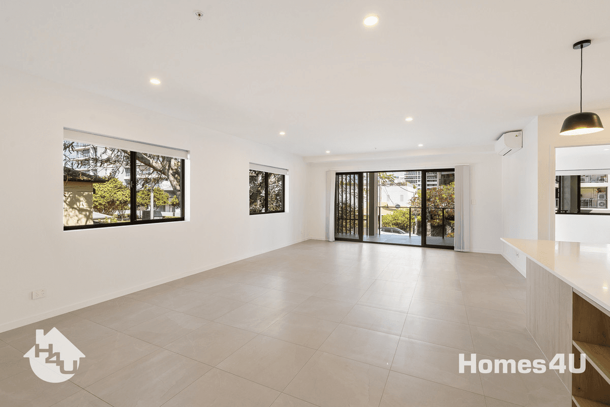 36/10 Rock Street, Scarborough, QLD 4020