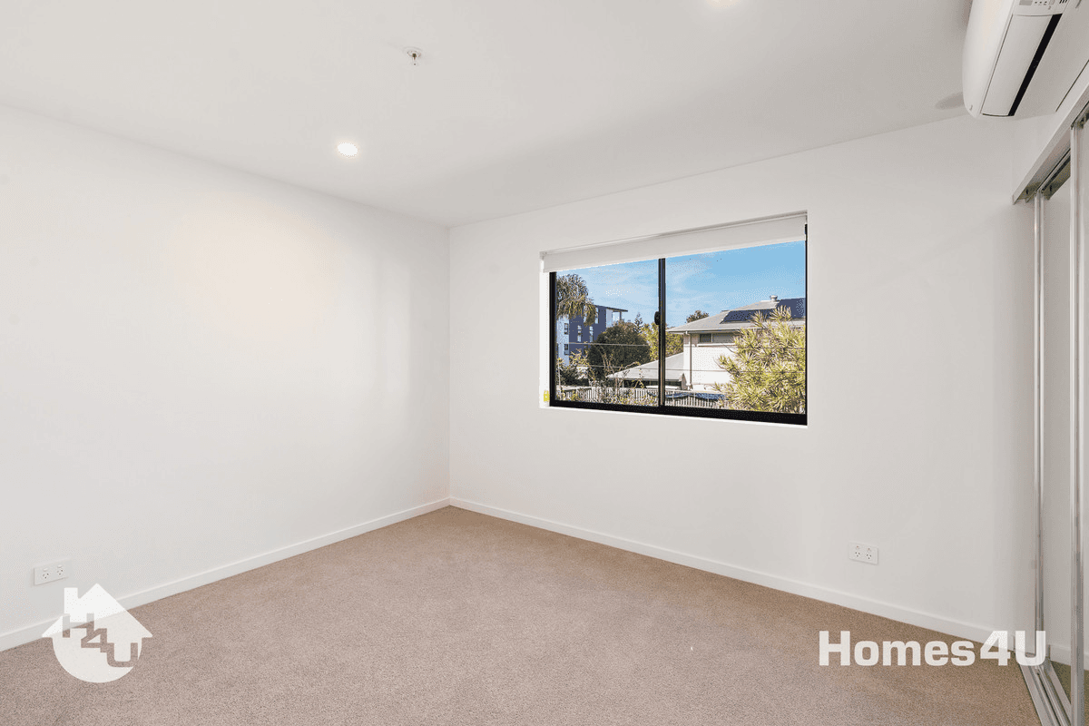 36/10 Rock Street, Scarborough, QLD 4020