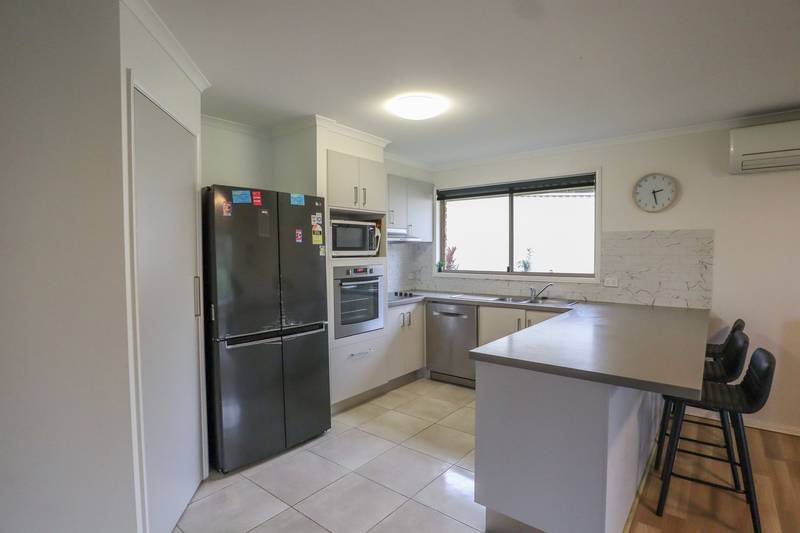 19 Brooker Drive, GOONELLABAH, NSW 2480