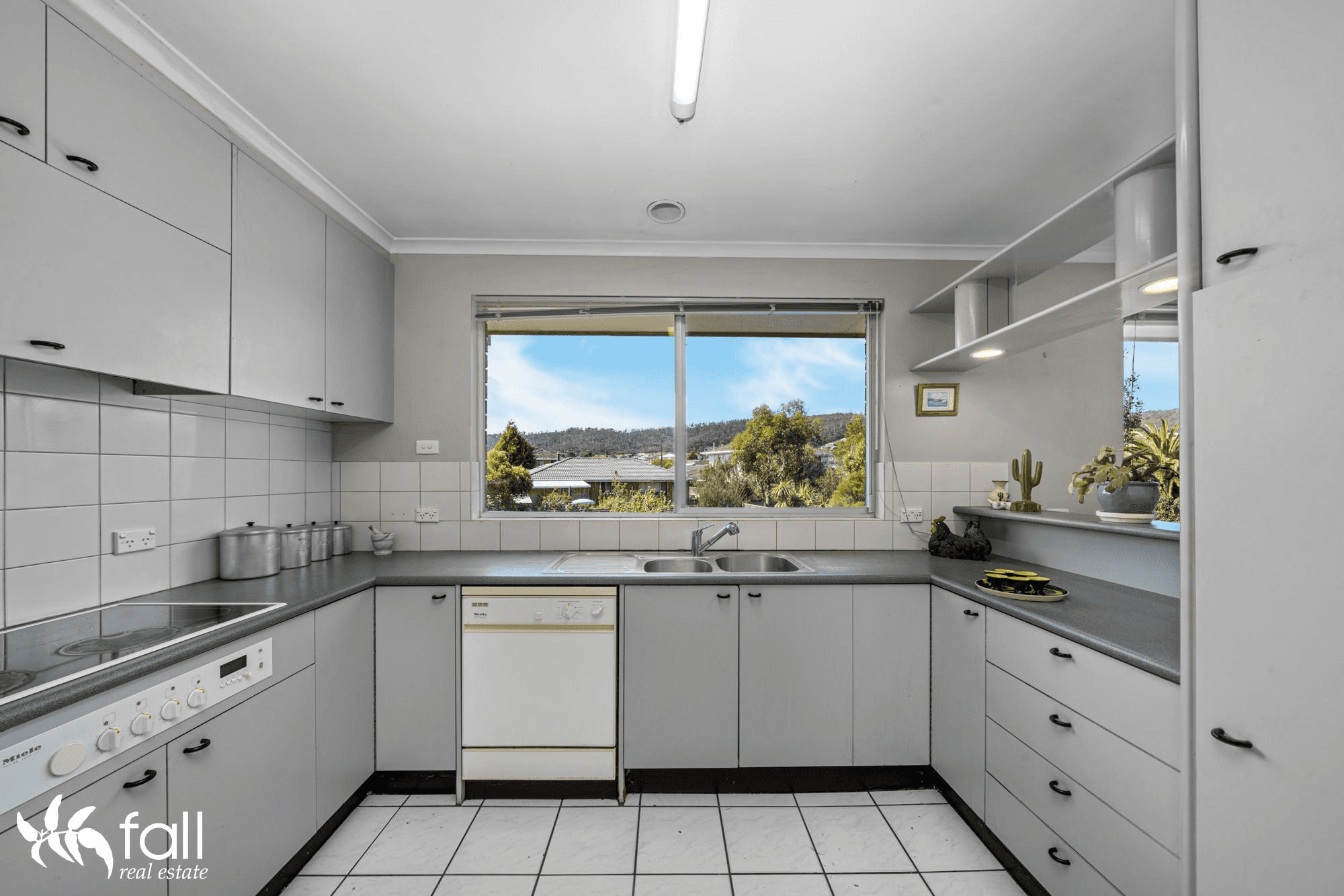 27 Salacia Avenue, HOWRAH, TAS 7018