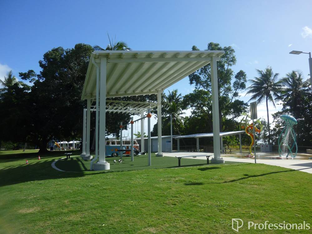 41 Evans Avenue, SEAFORTH, QLD 4741